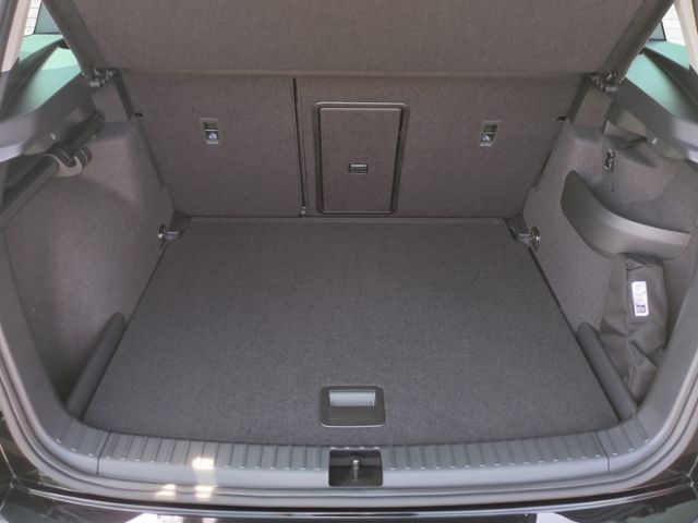 Fahrzeugabbildung SKODA Karoq 2.0 TDI Balance 4x4 DSG AHK NAVI KOMFORT