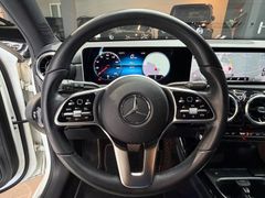 MERCEDES-BENZ A 200 Progressive*LED*CAM*LEDER*WIDE*STANDHZG*
