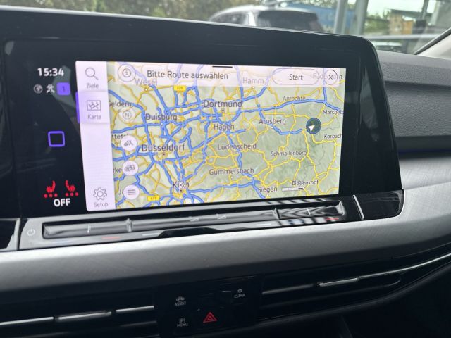 Golf VIII Variant 2.0 TDI Life NAVI LED 16 ALU S