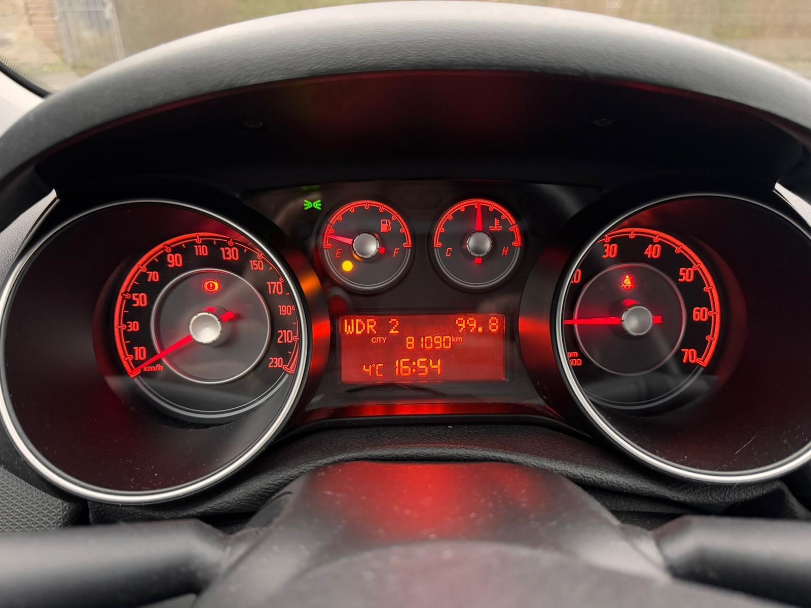 Fiat Punto Pop*81TKM*TÜV*2.HAND*CITY*START/STOP*MEDIA