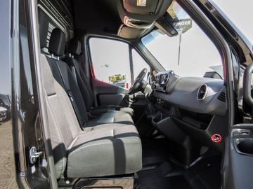 Mercedes Sprinter - 9