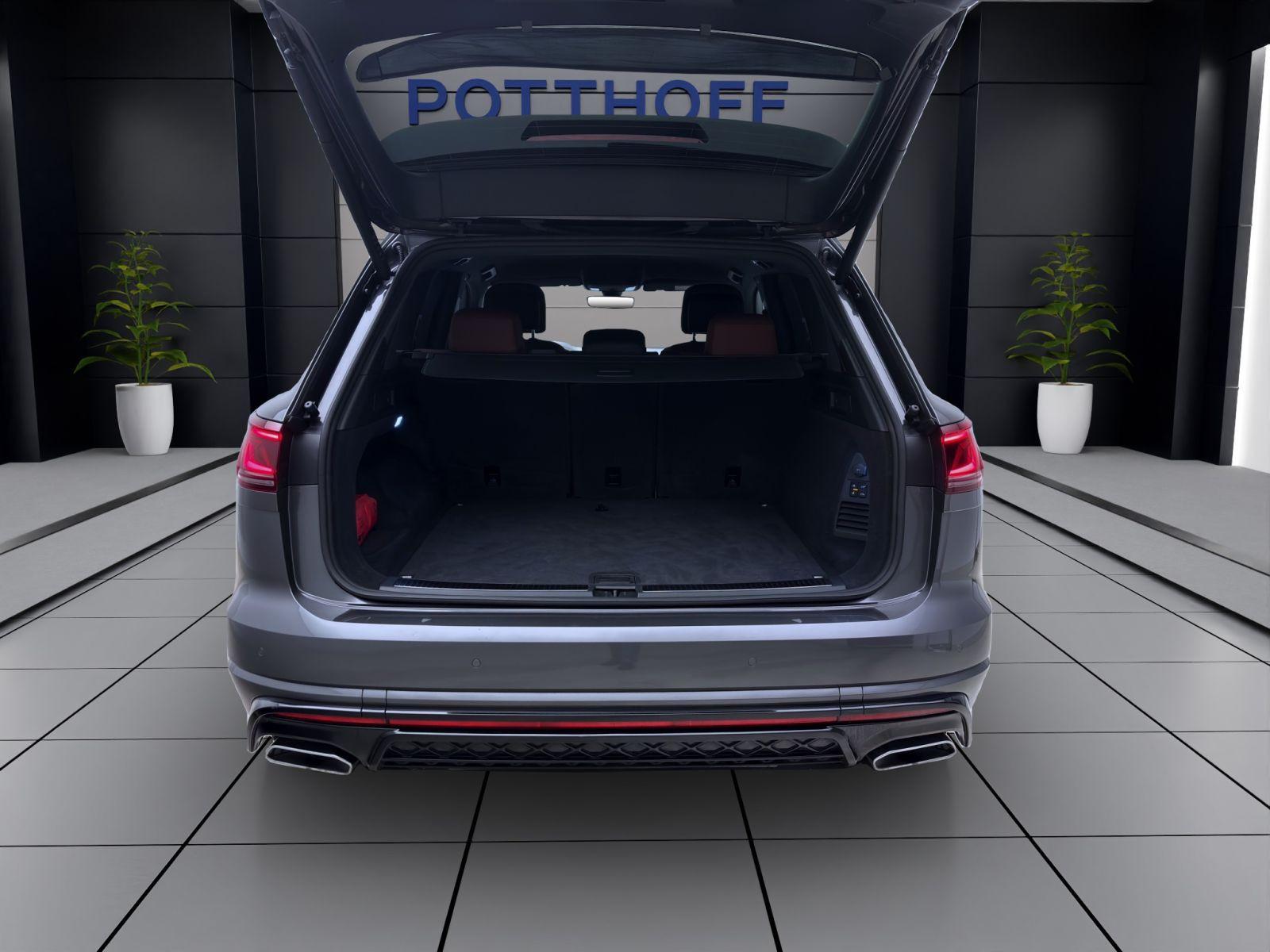 Volkswagen Touareg 3.0 TDI Tiptronic 4M R-LINE LUFT STDHZG 