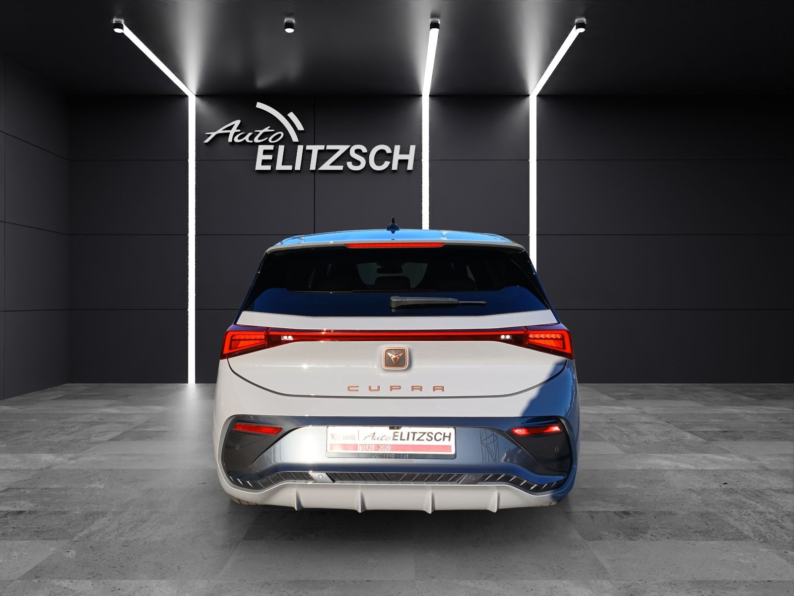 Fahrzeugabbildung CUPRA Born LED Navi Pano ACC RFK 18"