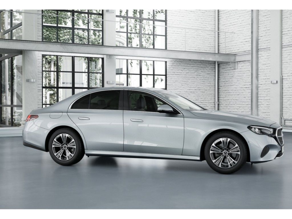 Mercedes-Benz E 220 d 4M AVANTGARDE AMBIENTE DISTRO MBUX NAVI foto 5