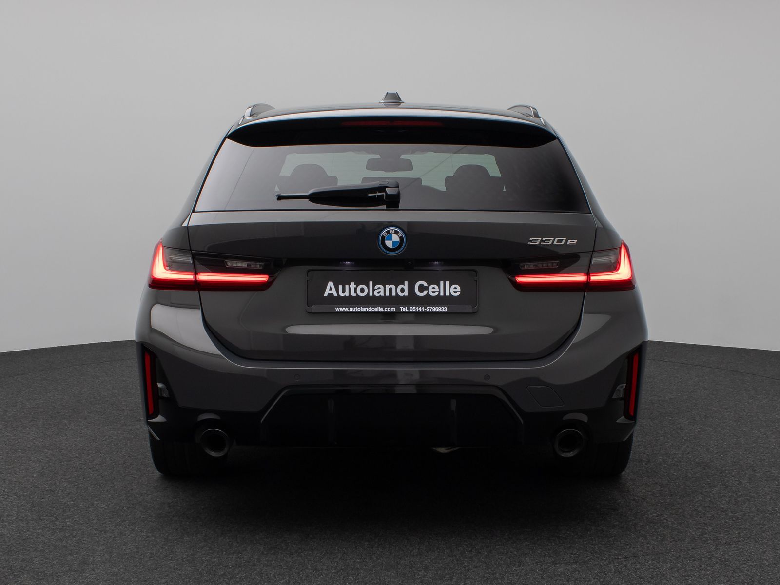 Fahrzeugabbildung BMW 330e M Sport Pro Panorama 360°HUD DAB HiFi AHK