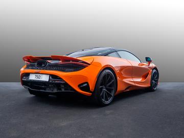 صورة 4 لـ 2025 Mclaren 750S