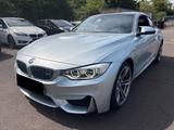 BMW M4 DKG Coupe LED MEMO CARBON NAVI 19" UNFALLFREI - BMW M4 mit Benzin-Antrieb: Sportwagen, Automatik