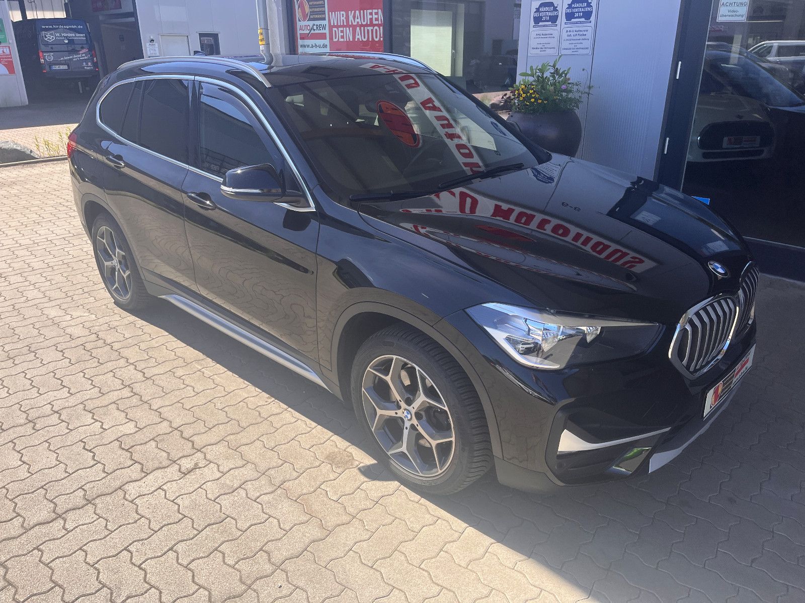 Fahrzeugabbildung BMW X1 xDrive25i Sport Line Steptronic