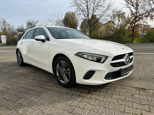 Mercedes-Benz A 220 d 4MATIC DCT KAMERA, LED, TOP!