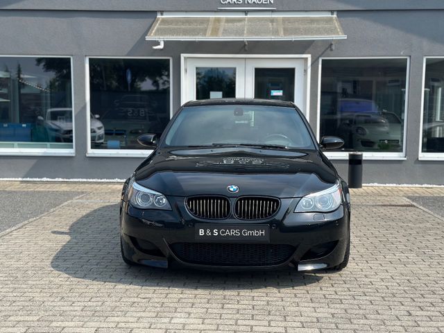 BMW M5 Log.7 HUD S.Close 100 Stock Alcantara