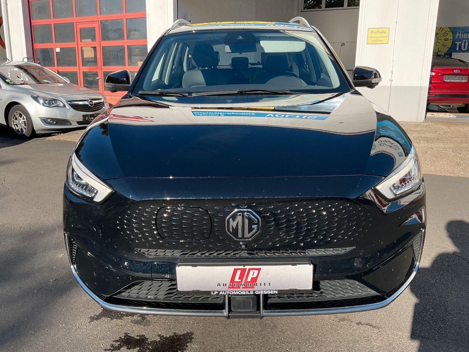MG ZS