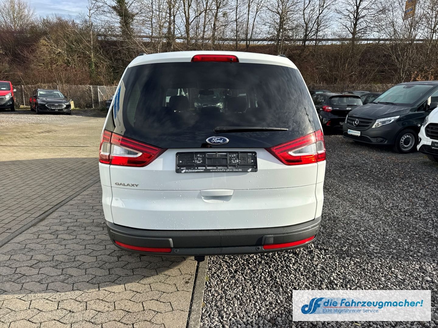 Fahrzeugabbildung Ford Galaxy Business 1.Hand,TÜV 06/27 AHK 7.SI. Navi