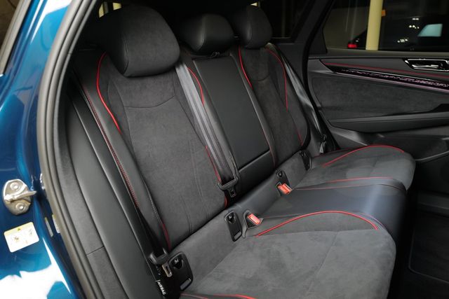 Volkswagen ID.7 Tourer GTX 4Motion AHK Pano Memory WäPump
