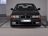 BMW 323i Coupe 323i - BMW 323: Sportwagen, 323i