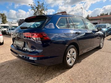 Volkswagen Golf - 6