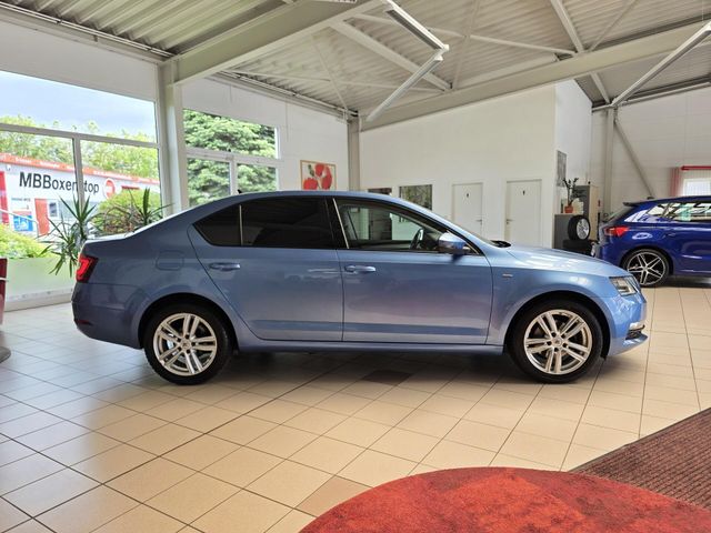 SKODA Octavia — Foto 9