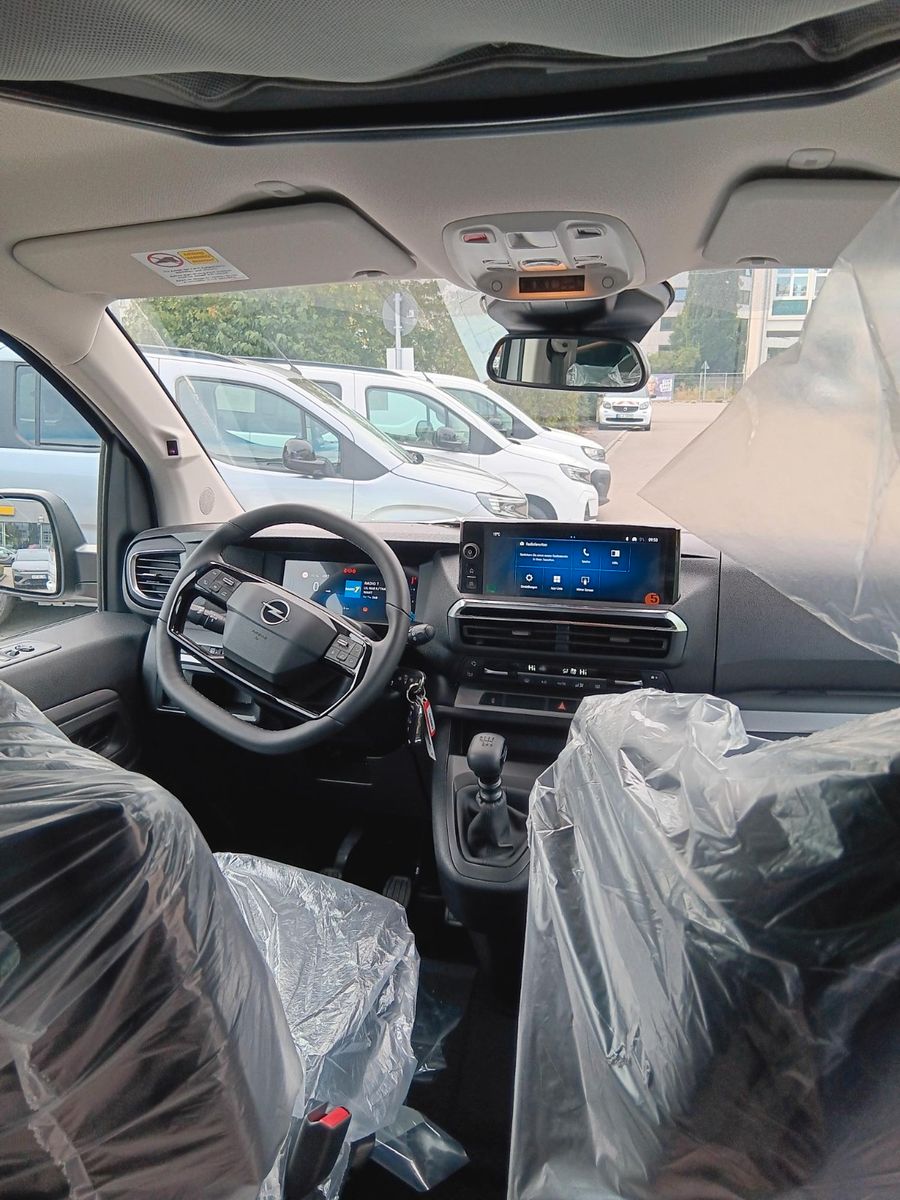 Opel Zafira / Crosscamp EXPLR 2.2D MT6 Camp Kit AHK imagem 3