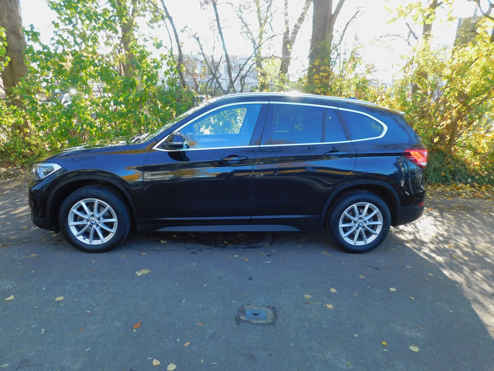 BMW X1 sDrive18d  Head-up Disply LED Navi Kamera AHK foto 6
