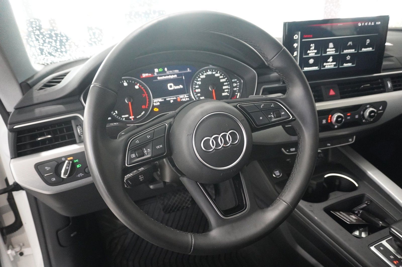 Fahrzeugabbildung Audi A5 Sportback 45 TFSI QUTTRO NAVI/MATRIX/KAMERA