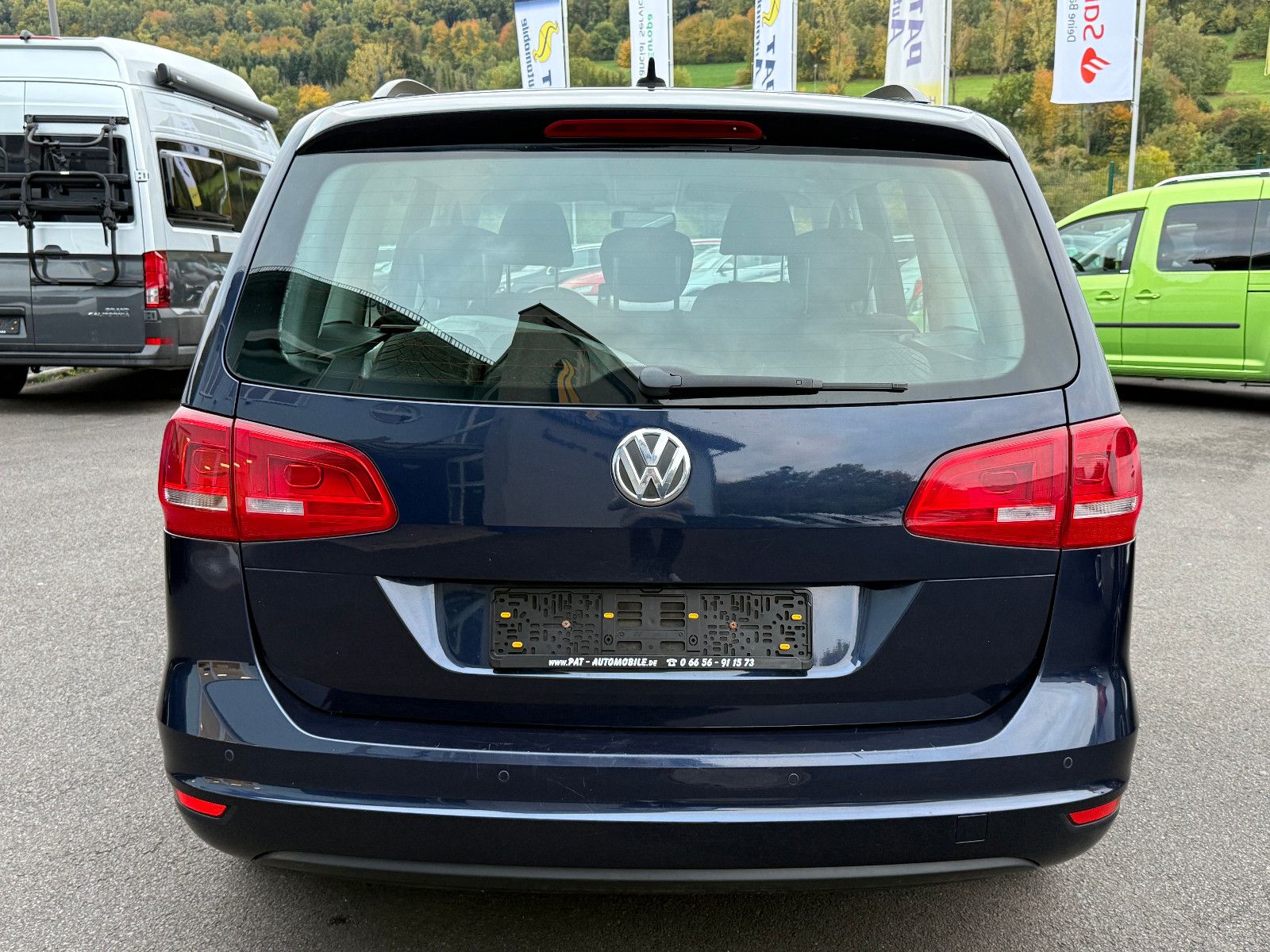 Fahrzeugabbildung Volkswagen Sharan Comfortline BMT DSG Navi Kamera SHZ Klima