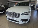 Volvo XC90 B5 (D) Plus Bright AWD FourC AHK 360° Pano - Volvo Gebrauchtwagen
