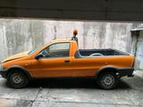 Fiat fiat strada Diesel pickup 1,9 D - Fiat Strada: Von Privat