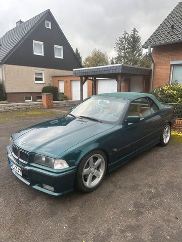 BMW E36 320iA Cabrio M-Sportpaket ab Werk!