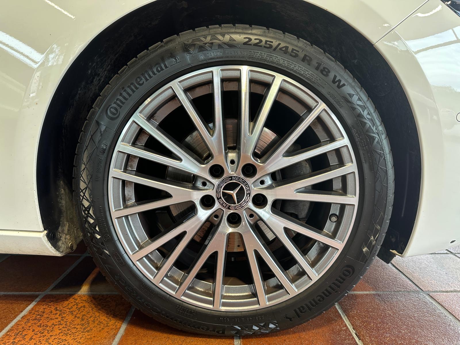 Mercedes-Benz B 200d 8G URBAN MBUX+ LED AHK EASYPACK LEDER SHZ