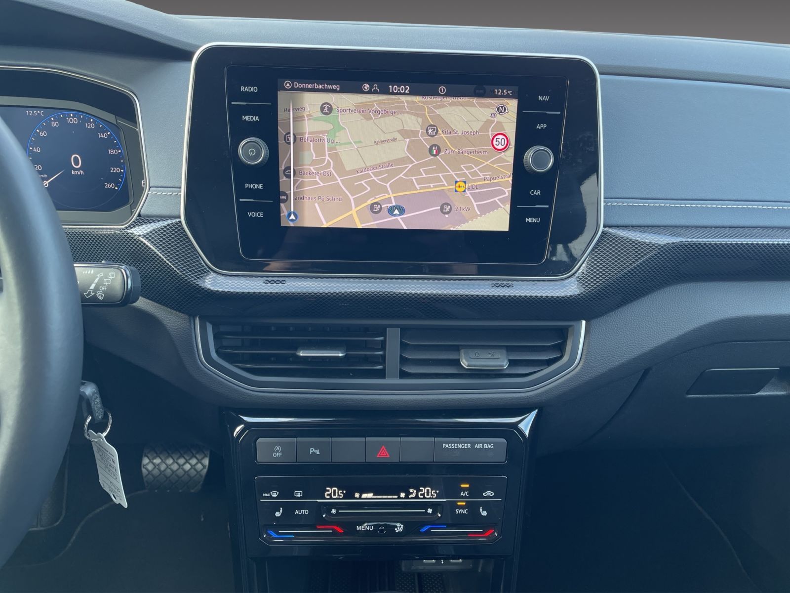 Volkswagen T-Cross - Bild 12