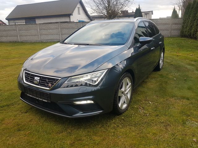 Seat Leon ST FR Neuwertig,PANO,Neue Reifen,Scheckheft