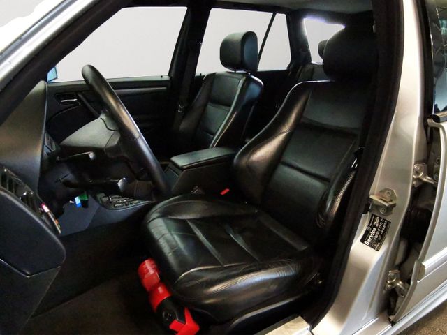 Mercedes-Benz C 43 AMG Navi PDC SHZ Xenon Schiebedach 5-G-Tron