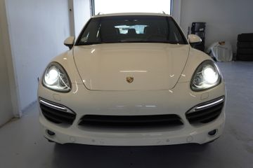 Porsche Cayenne - 7