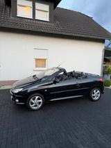 Peugeot 206 CC platinum 110-Sehr gepflegt  - Peugeot 206 aus 2007: 206cc