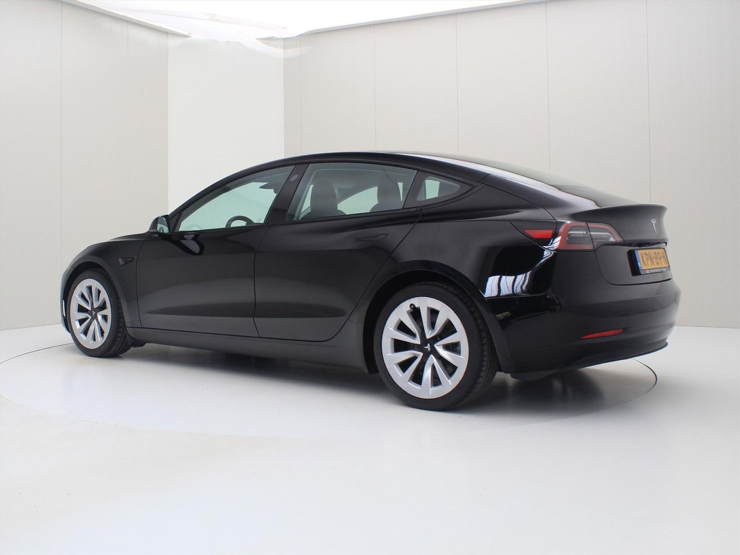 Tesla Model 3 Long-Range AWD 351pk 75 kWh 92.2% SoH UP imagem 3