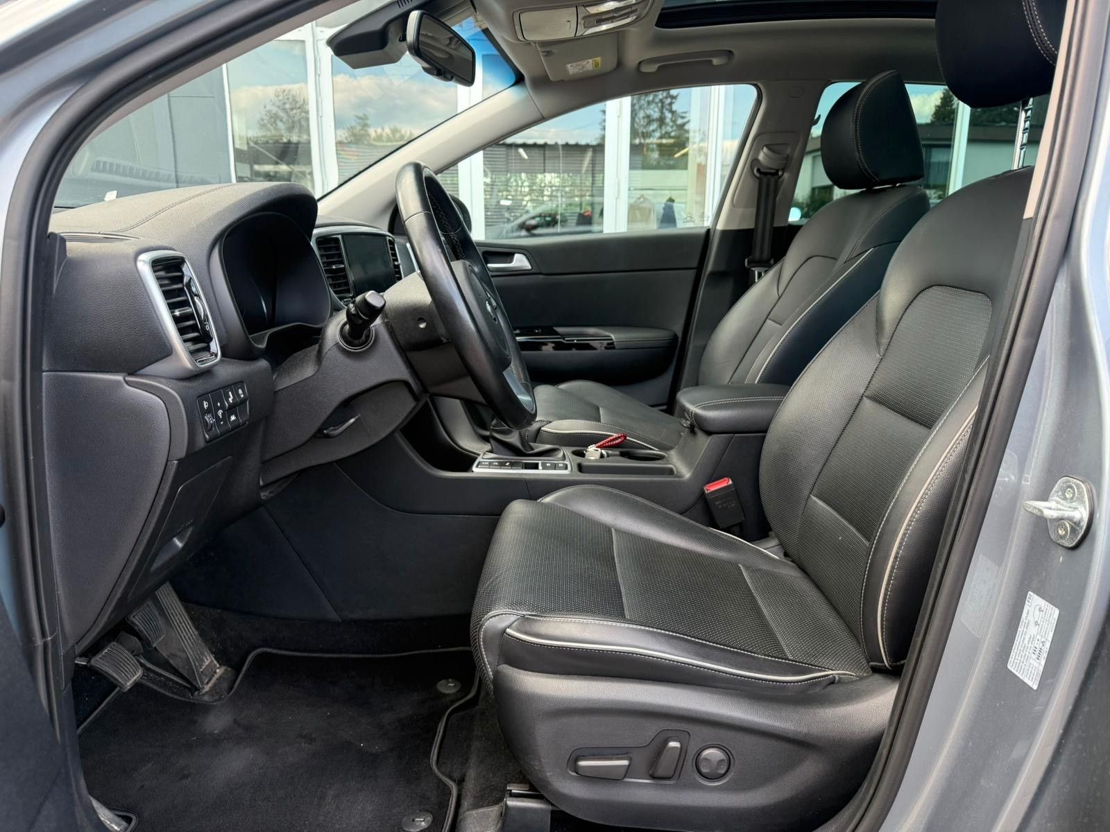 Kia Sportage Black Edition 4WD/ KAM/ NAV/ PANO/ LED foto 7