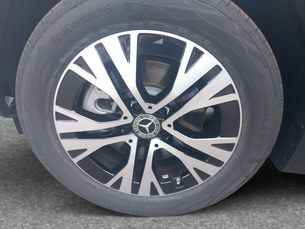 Fahrzeugabbildung Mercedes-Benz GLB 200 d Pano-Dach*Multibeam*Keyless-Go*Kamera*