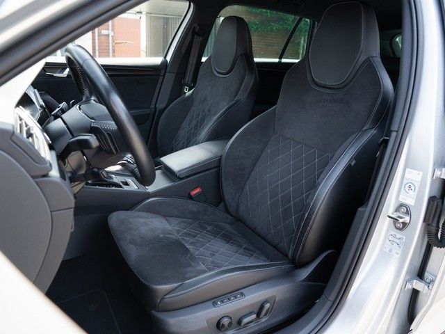 Superb Combi 2.0 TDI Sportline DSG MATRIX+DCC+NA