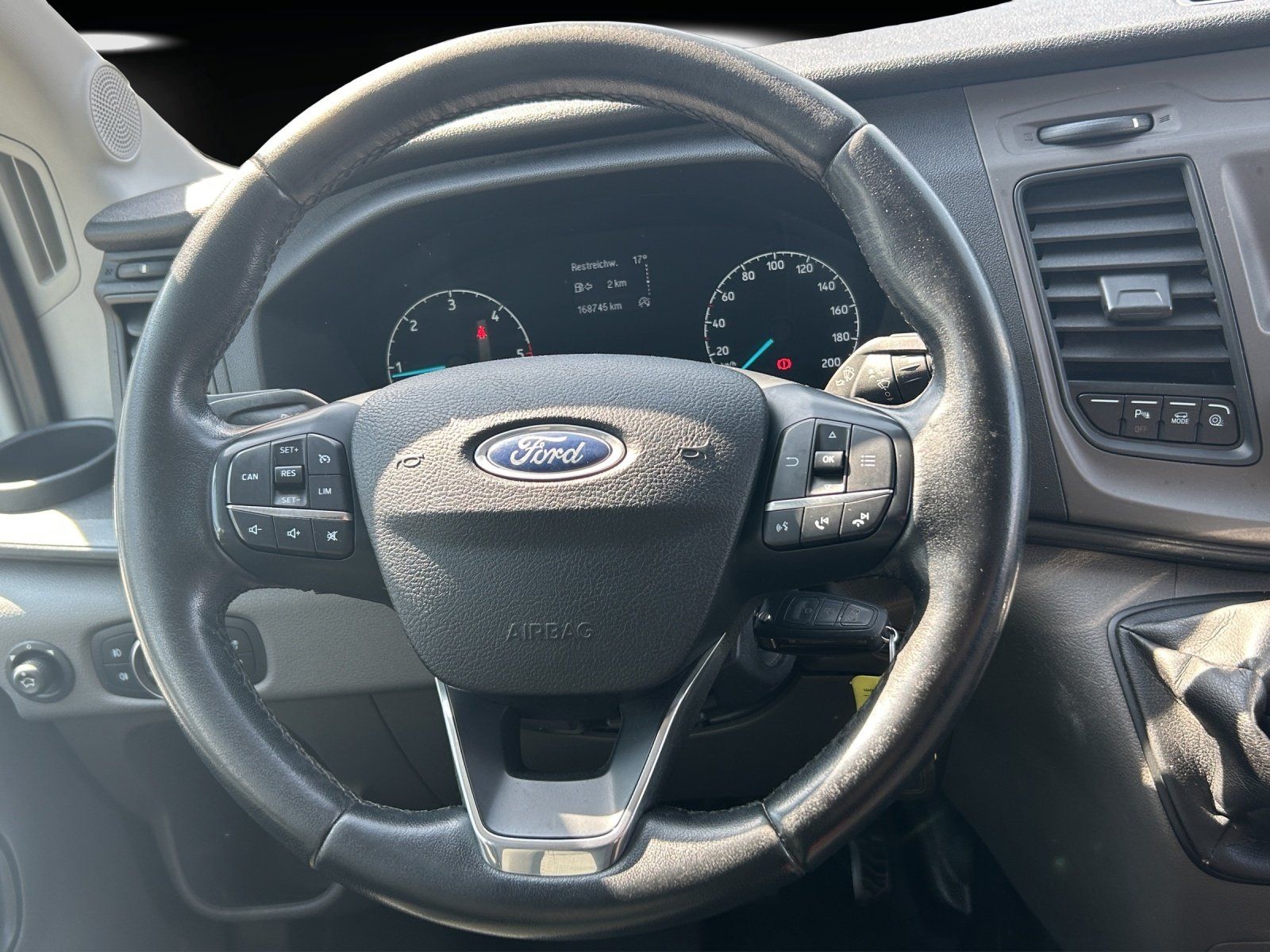 Fahrzeugabbildung Ford Transit FT 350 2.0 TDCi 350 L3 AHK/GRA/KLIMA/