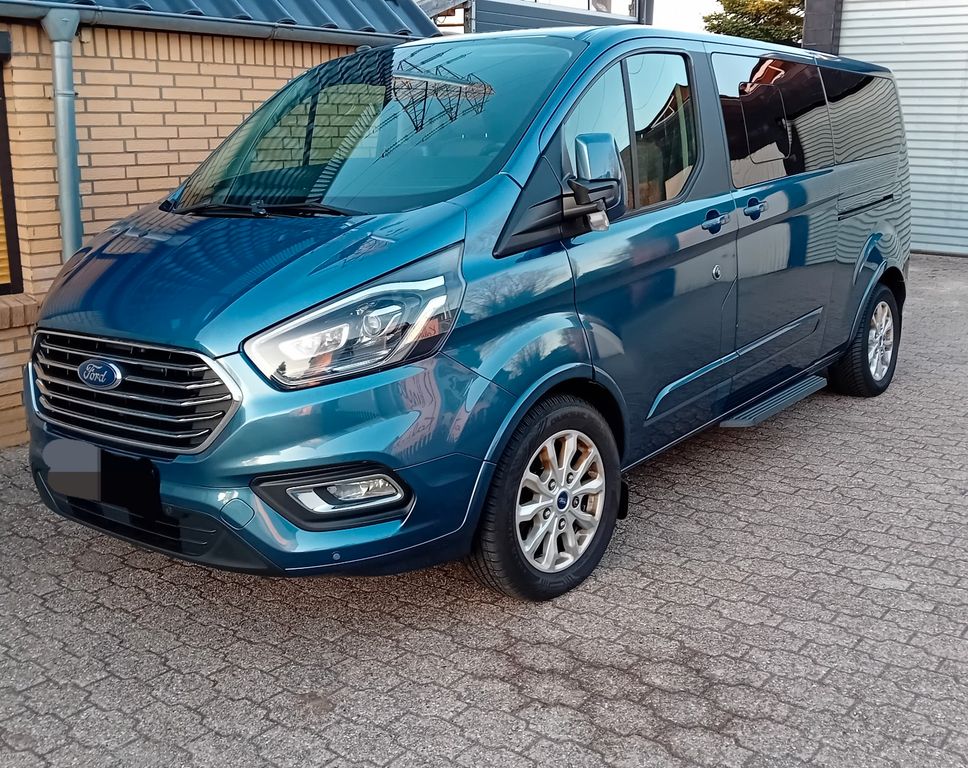 Image of Ford Tourneo Custom