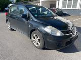 Nissan Tiida 1.8 tekna TÜV bis November 2026 - schwarze Nissan Tiida