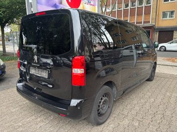 Peugeot Traveller - 3