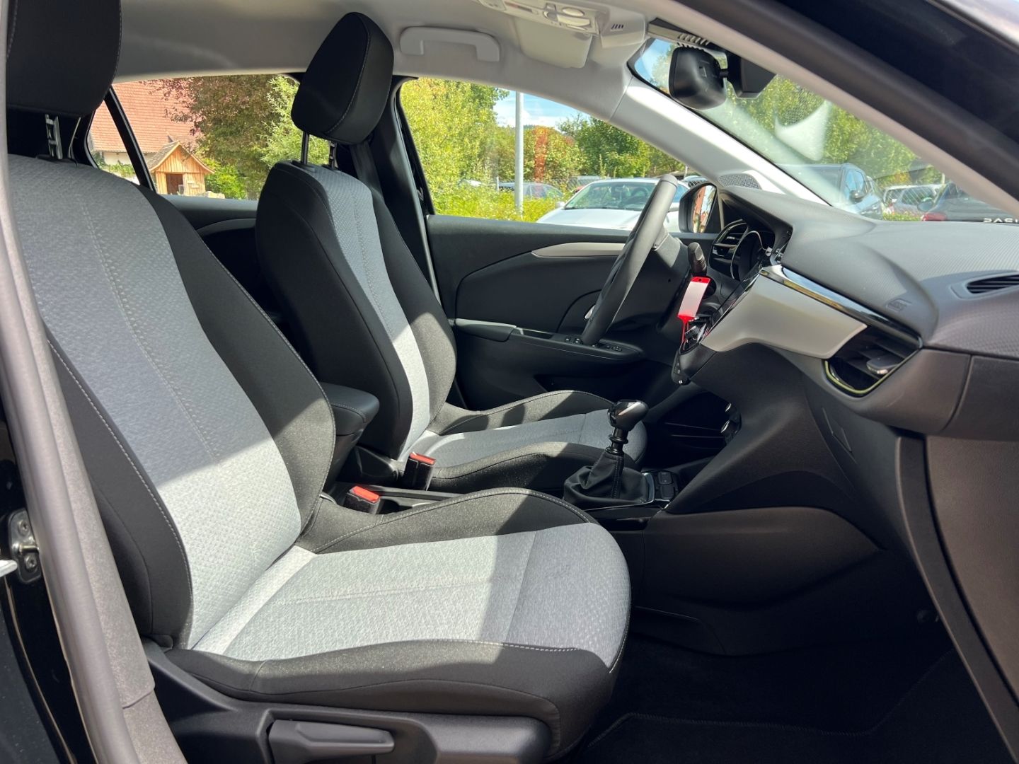 Fahrzeugabbildung Opel Corsa F Edition LED Apple CarPlay Android Auto M
