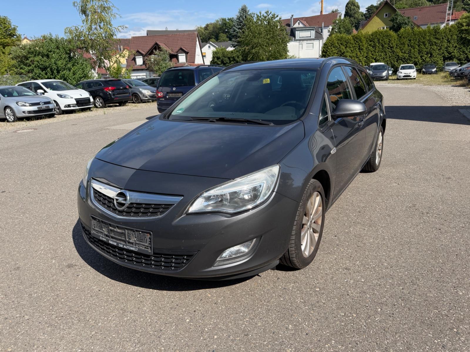 Opel Astra J Sports Tourer Edition