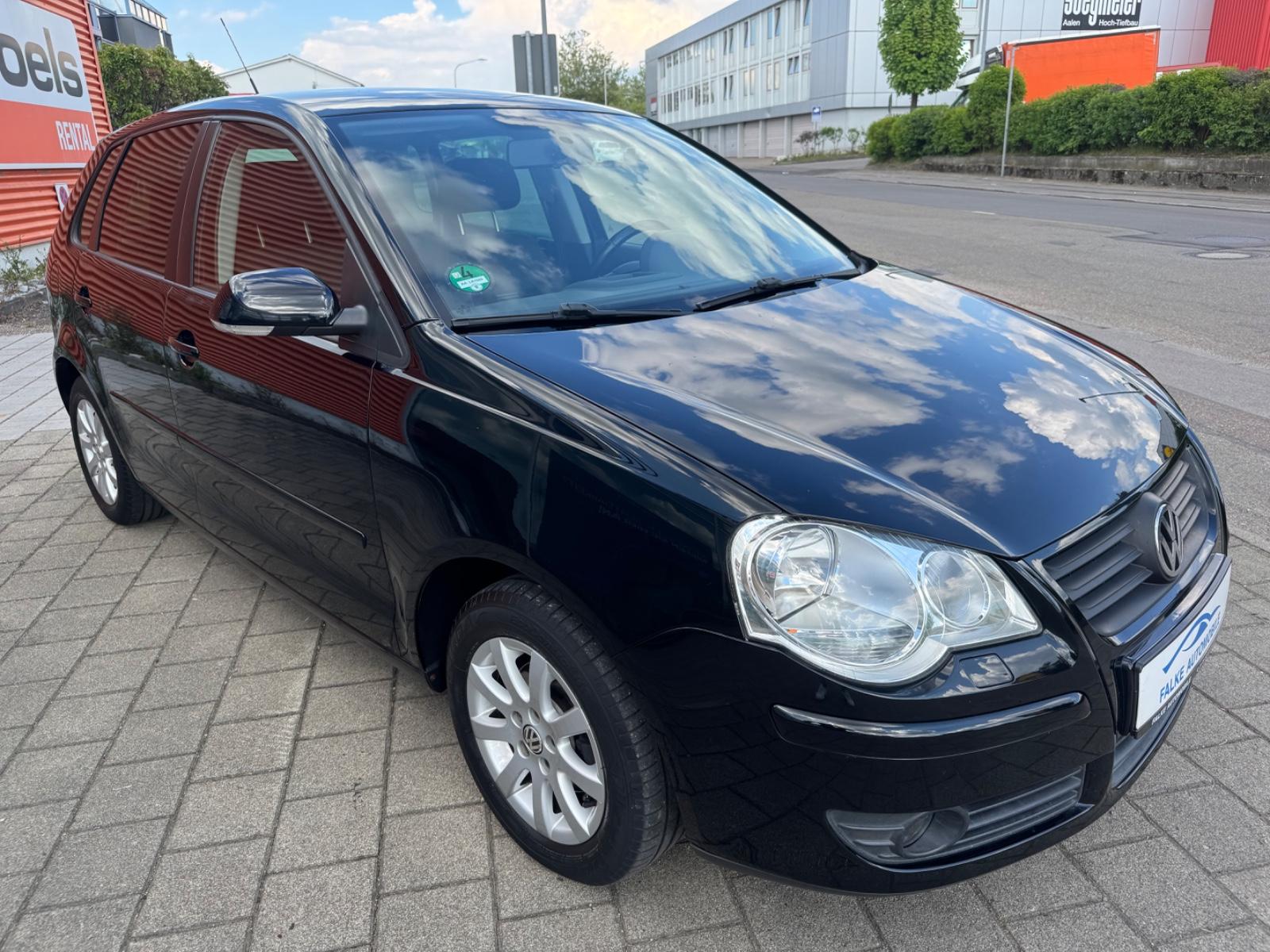 Volkswagen Polo IV United 1.2 KLIMAAUTOMATIK-SITZH-AHK