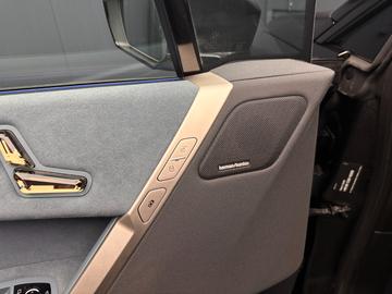 صورة مصغرة 12 لـ 2022 BMW IX