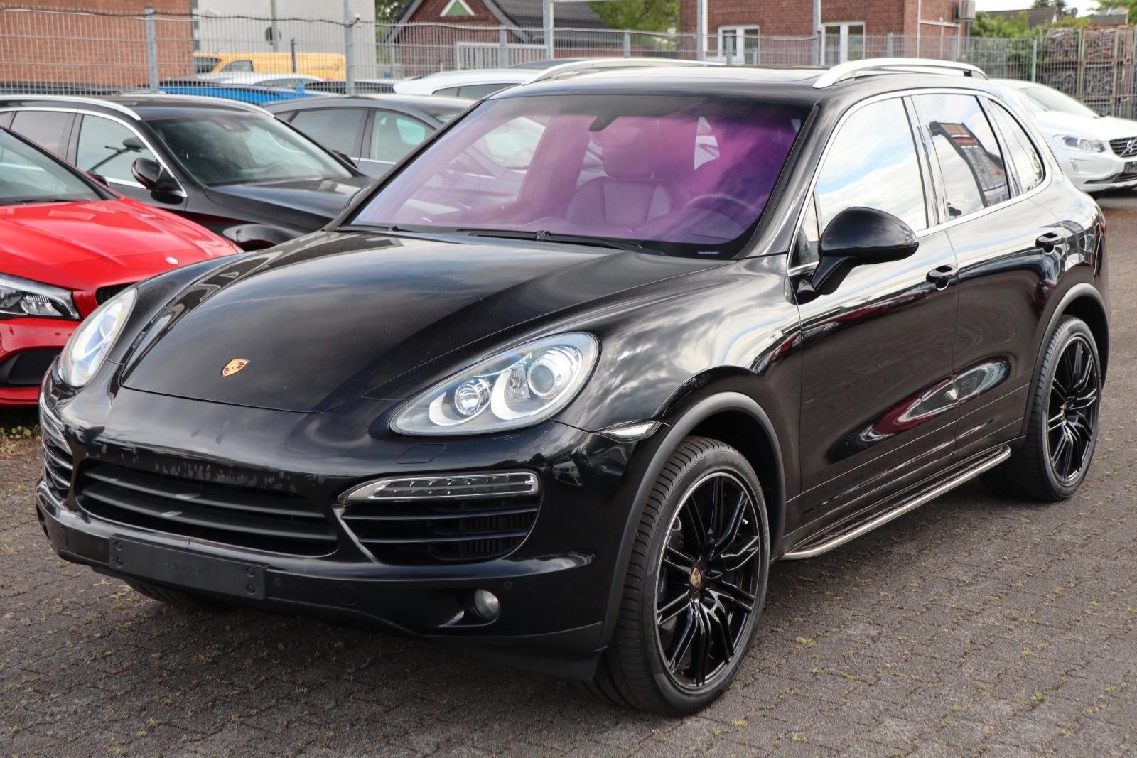 Porsche Cayenne Diesel+PCM+PDLS+SITZKLIMA+BOSE+PANORAMA