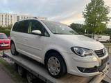 Volkswagen Touran 1.4 TSI EcoFuel DSG NAVI XENON AHK EURO-5 - Volkswagen Touran: Ecofuel Tsi