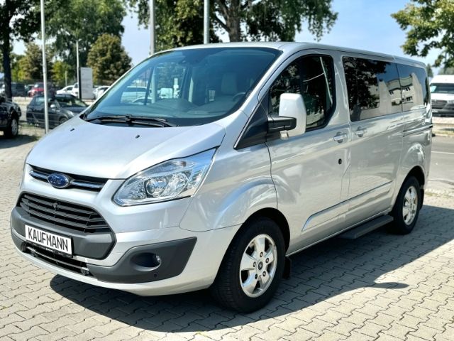 Ford Tourneo Custom L1 Titanium 2.0 TDCi 8x Sitze