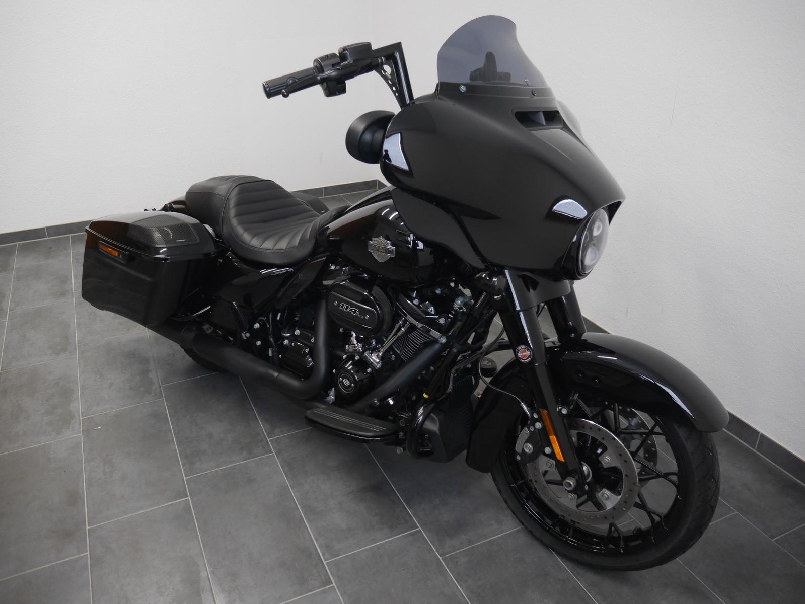 Harley-Davidson Street Glide Special / Jekill & Hyde / Rockford