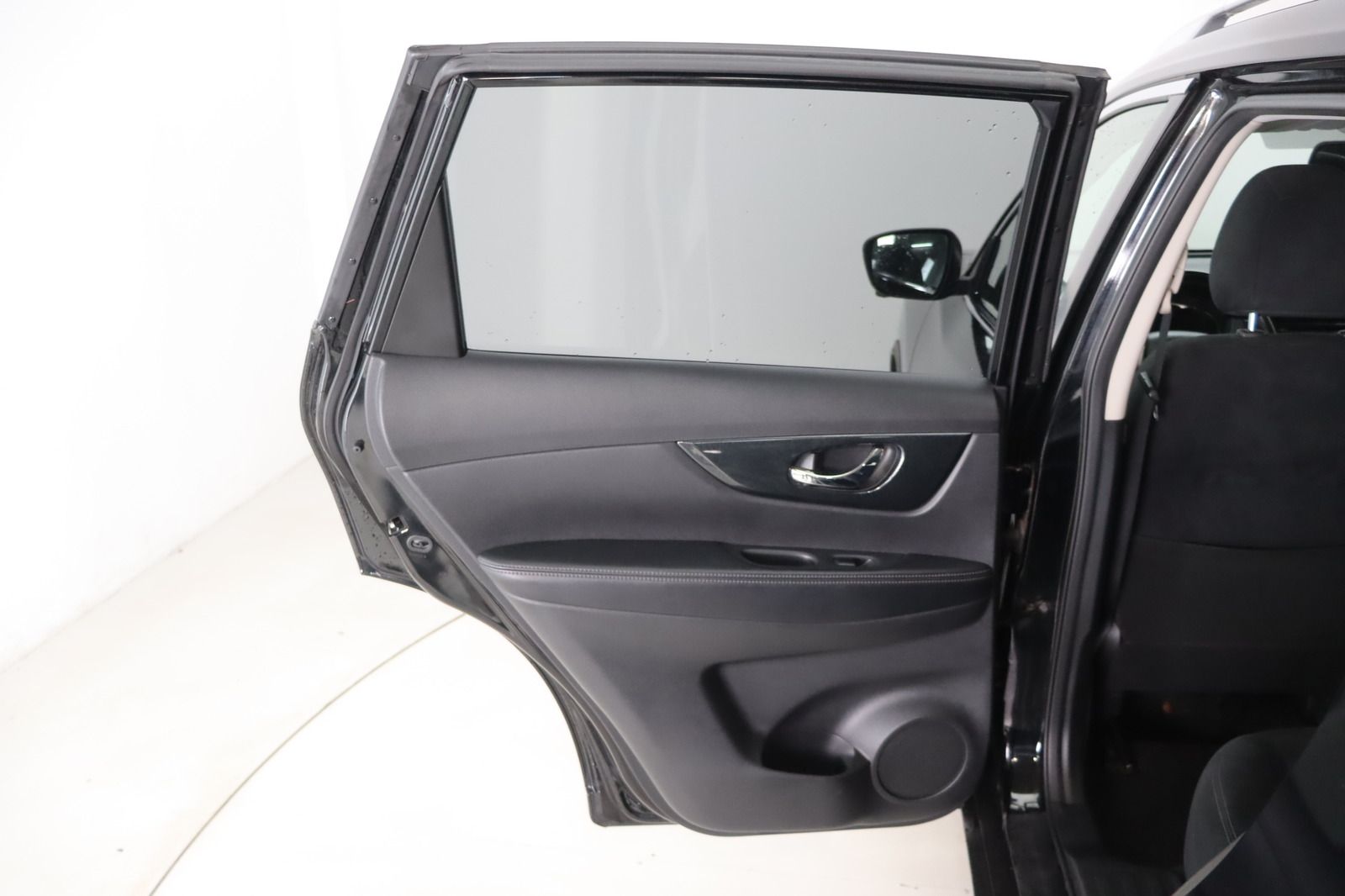 Fahrzeugabbildung Nissan X-Trail 1.6 dCi 360° 4x4 Allrad * HU/AU neu